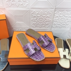 Hermes Slippers